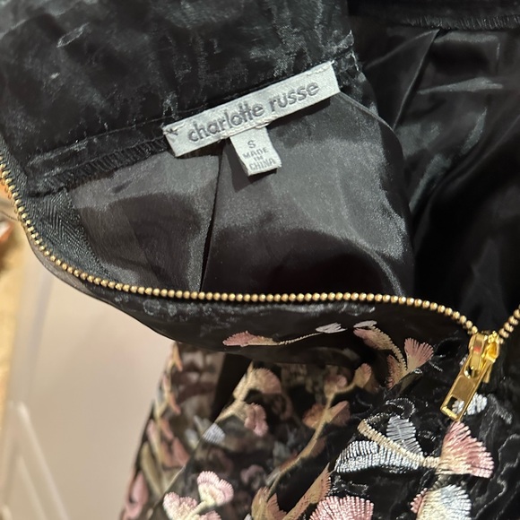 Charlotte Russe Skirt - Picture 3 of 9